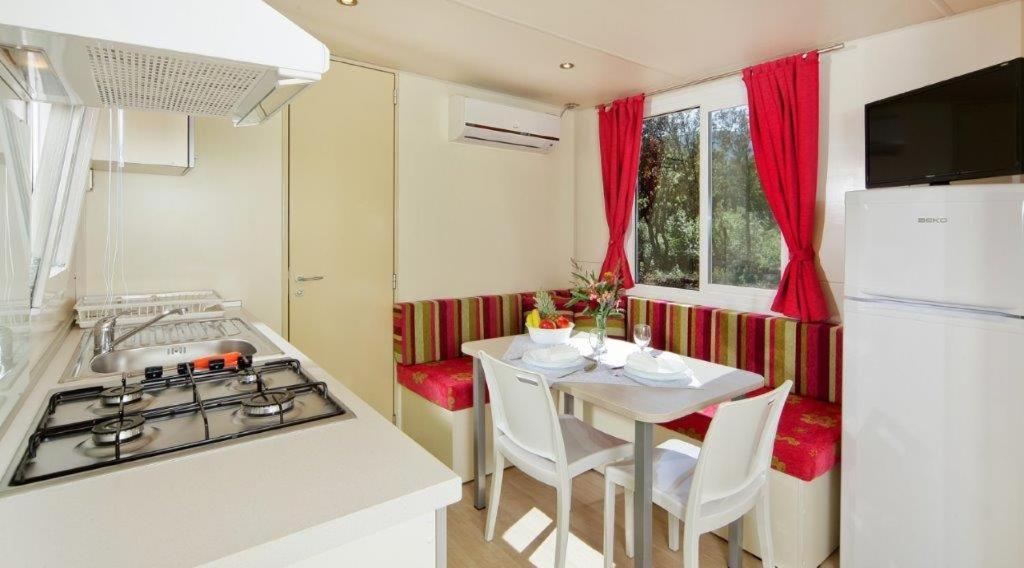 Mobile Homes Lussmarin Mali Lošinj Exterior foto