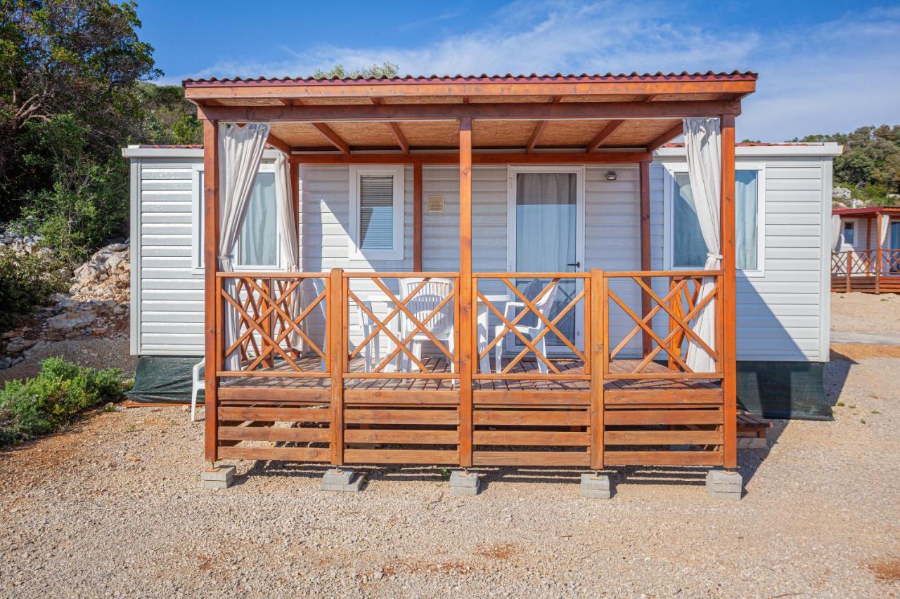 Mobile Homes Lussmarin Mali Lošinj Exterior foto
